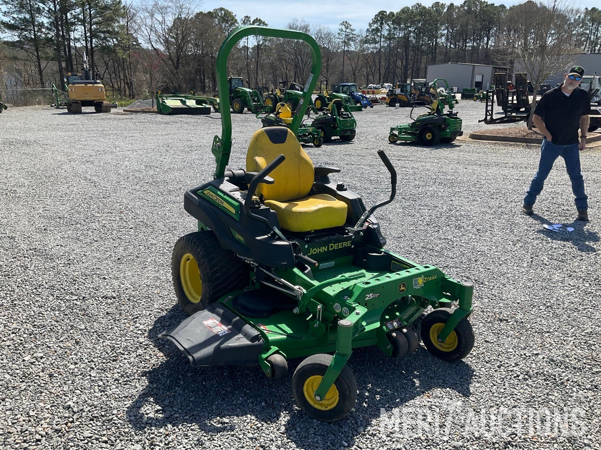 2022 John Deere Z915E