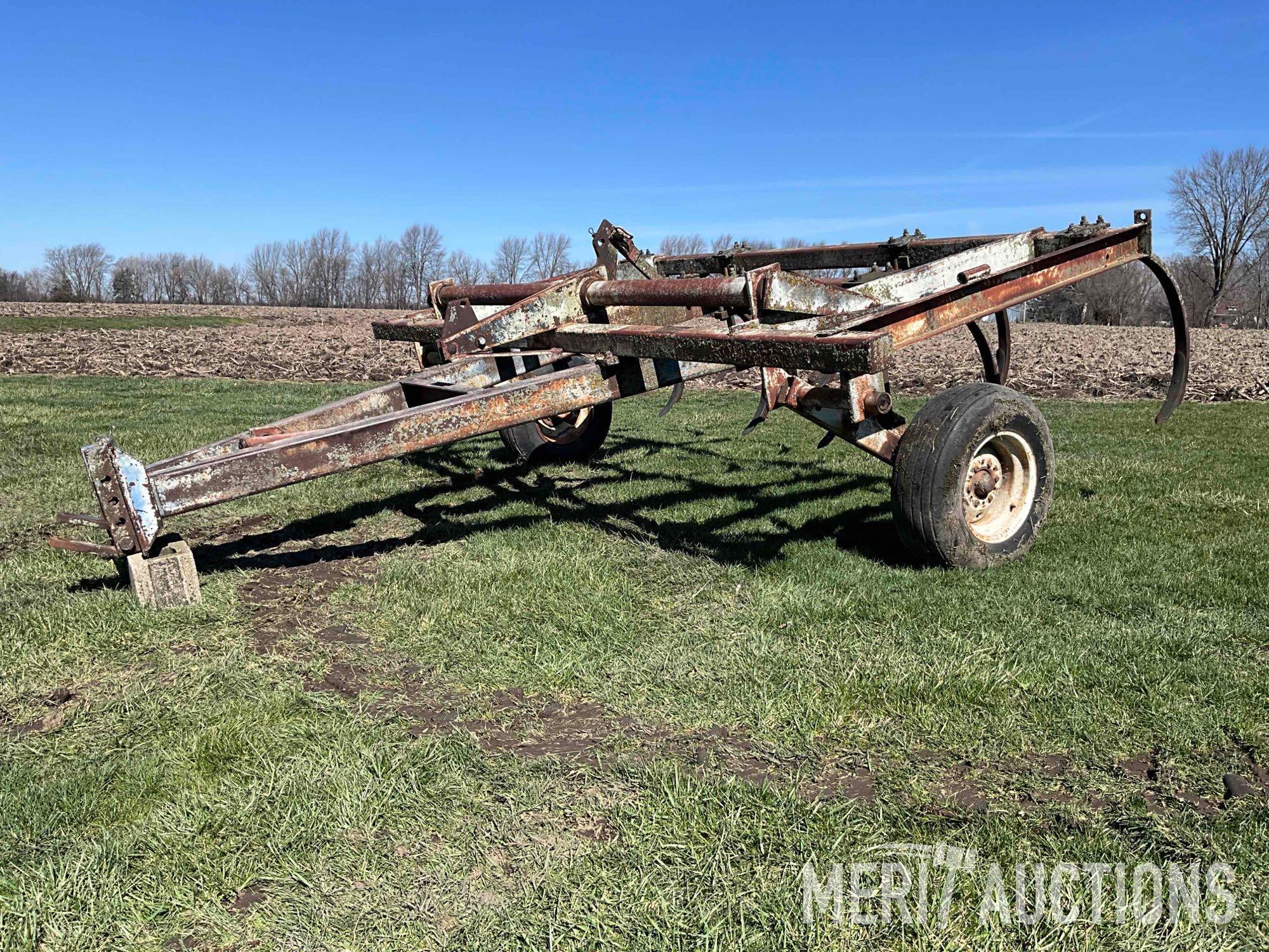 DMI 8 shank 10ft. chisel plow