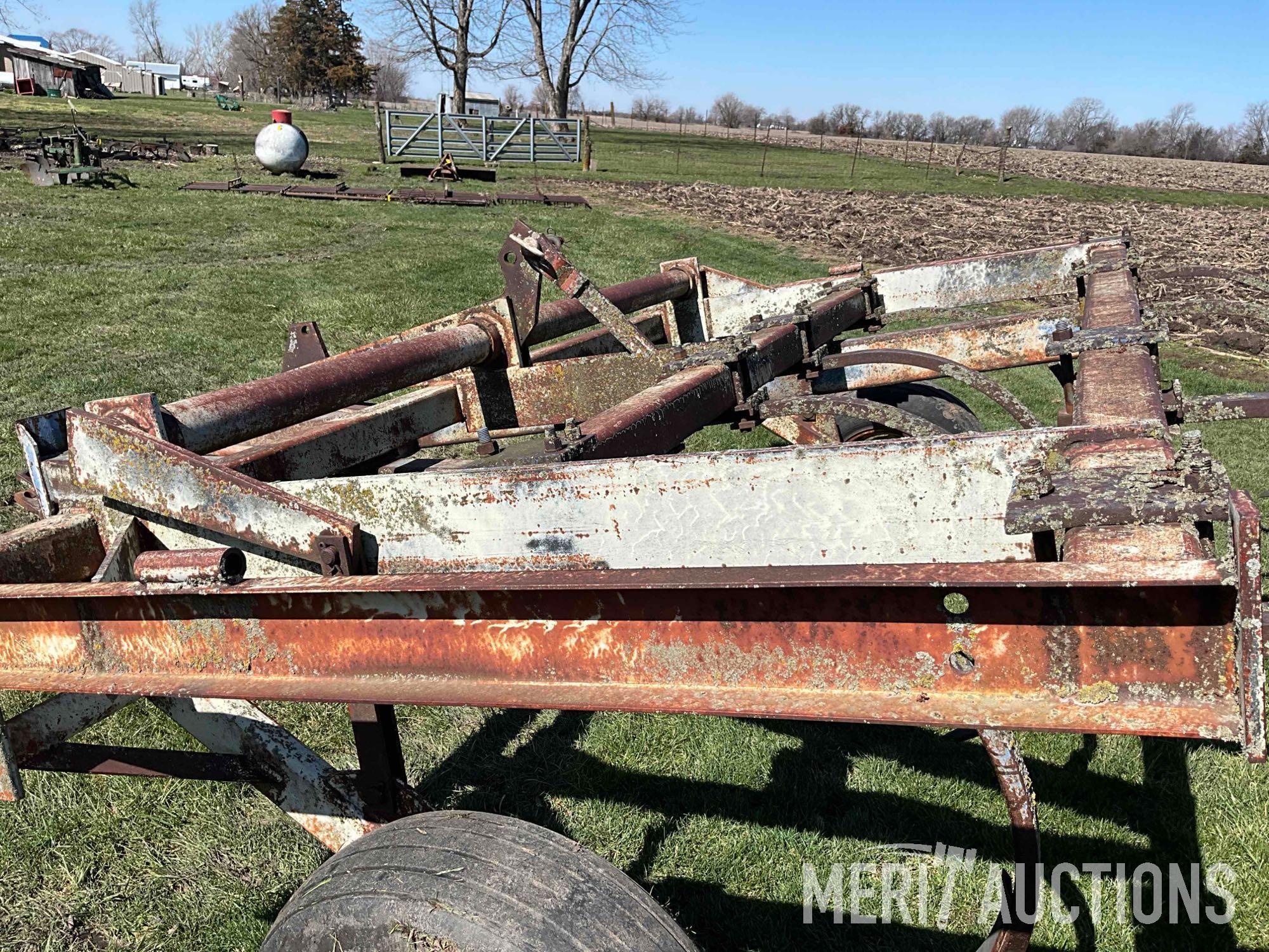 DMI 8 shank 10ft. chisel plow