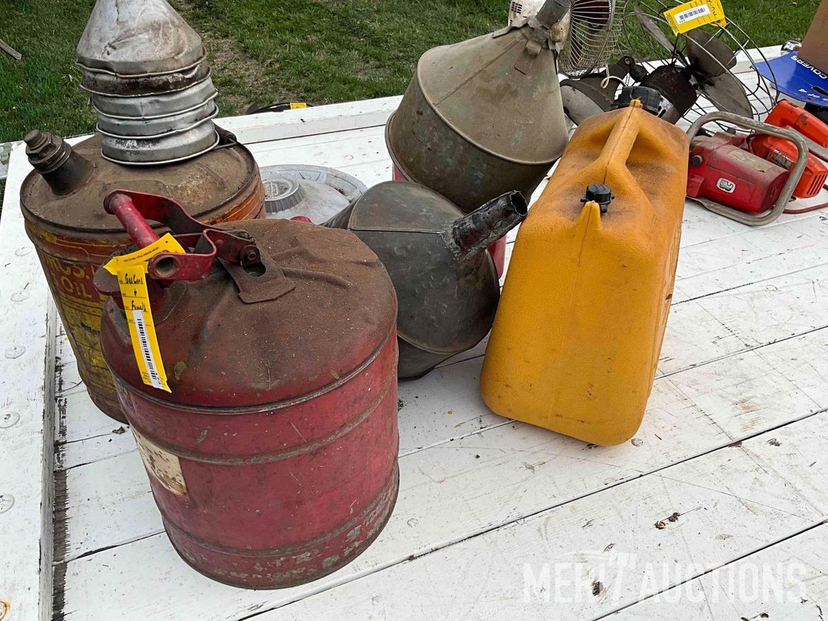 Quantity of gas cans & funnels