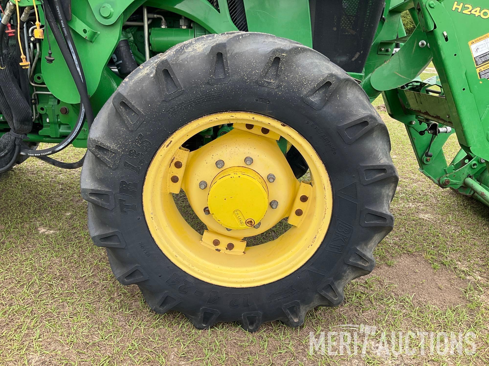 2013 John Deere 5085E