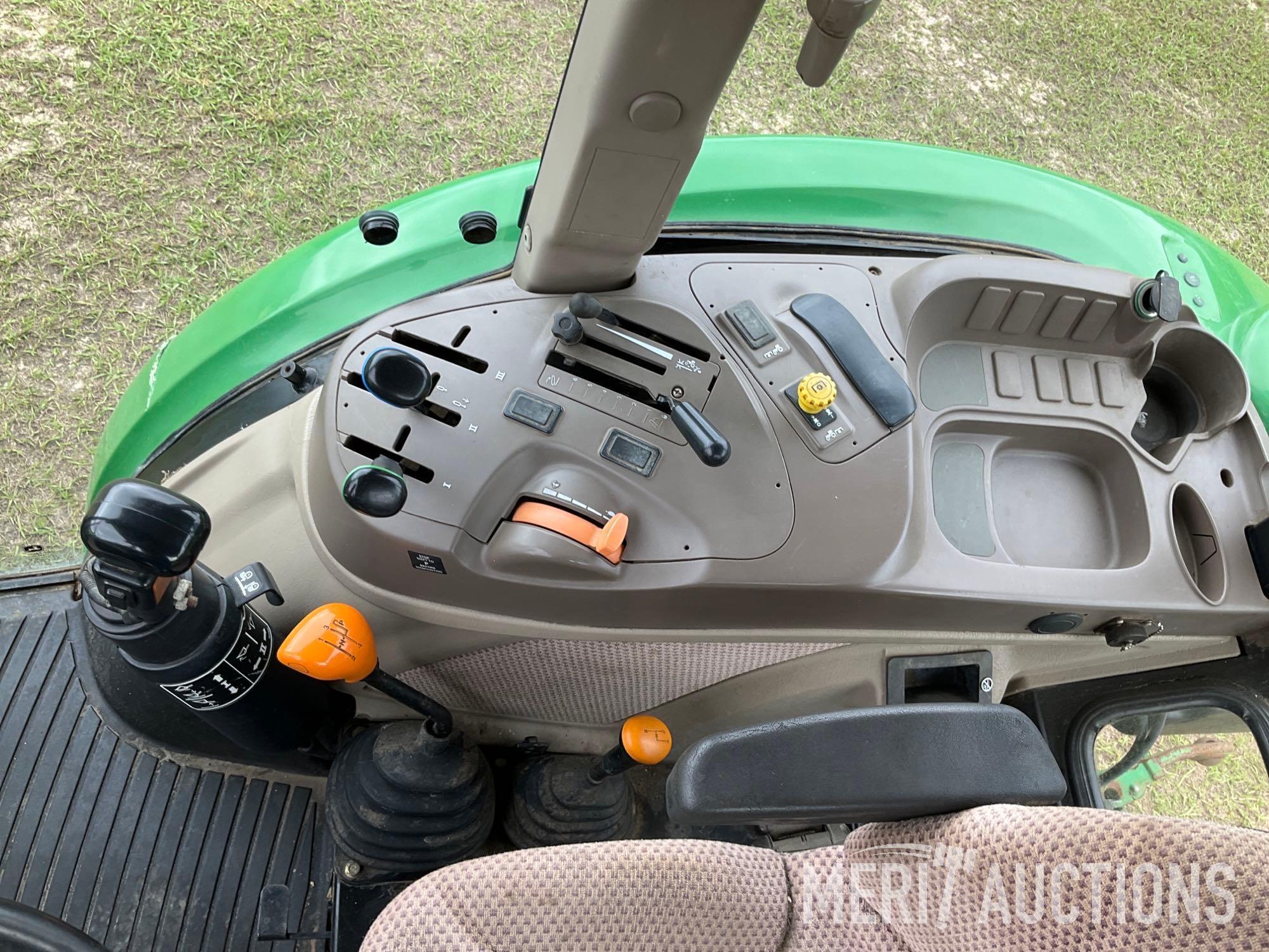 2013 John Deere 5085E