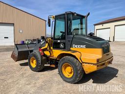 2014 John Deere 324J