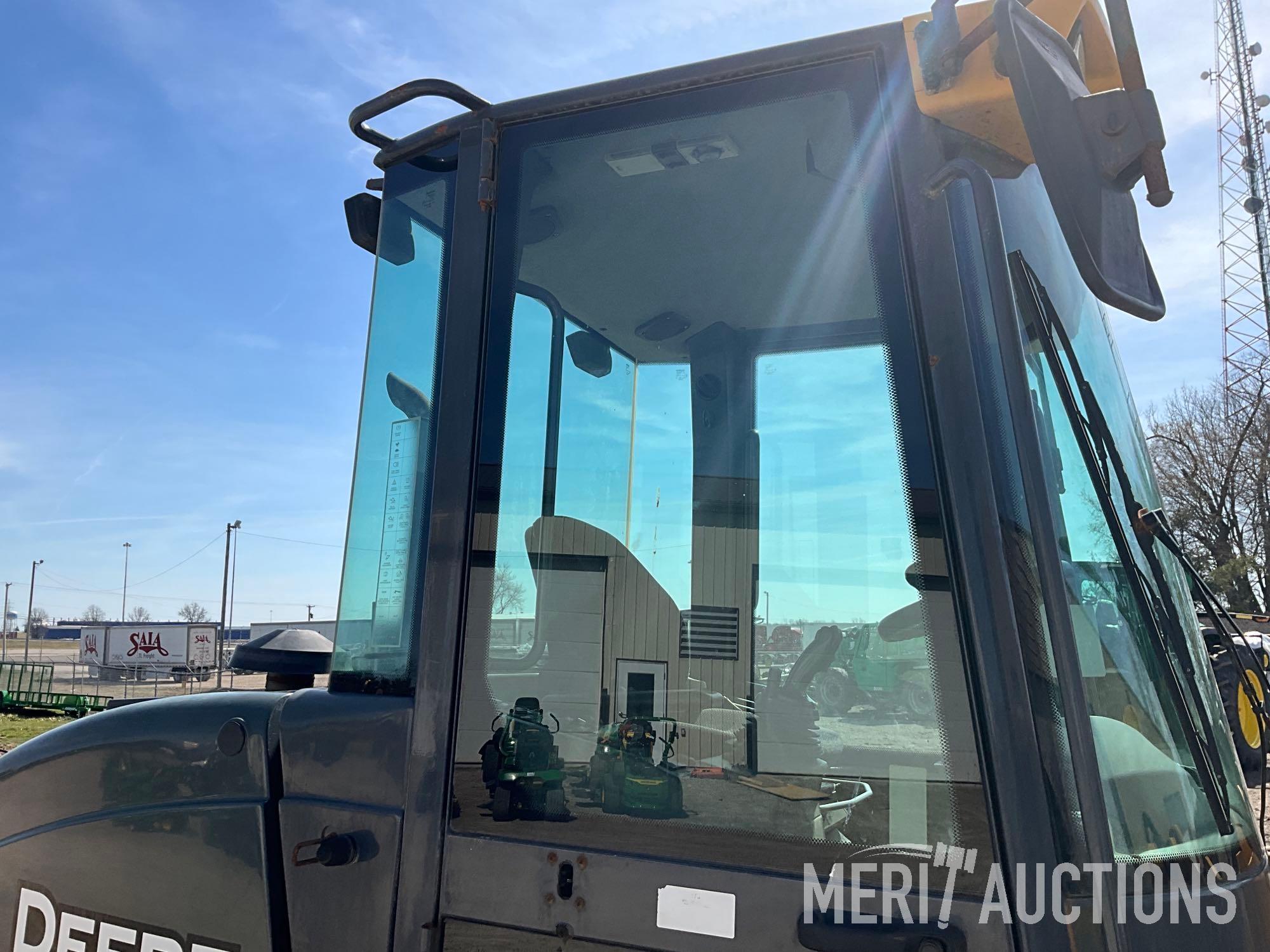 2014 John Deere 324J