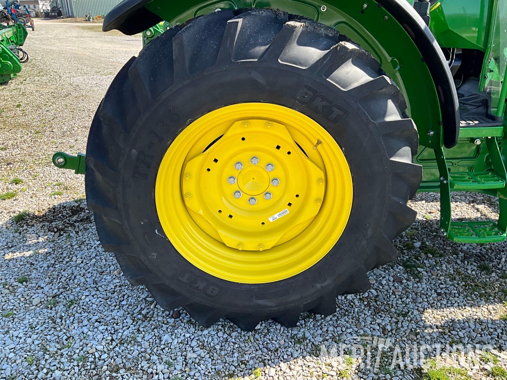 2023 John Deere 5075M