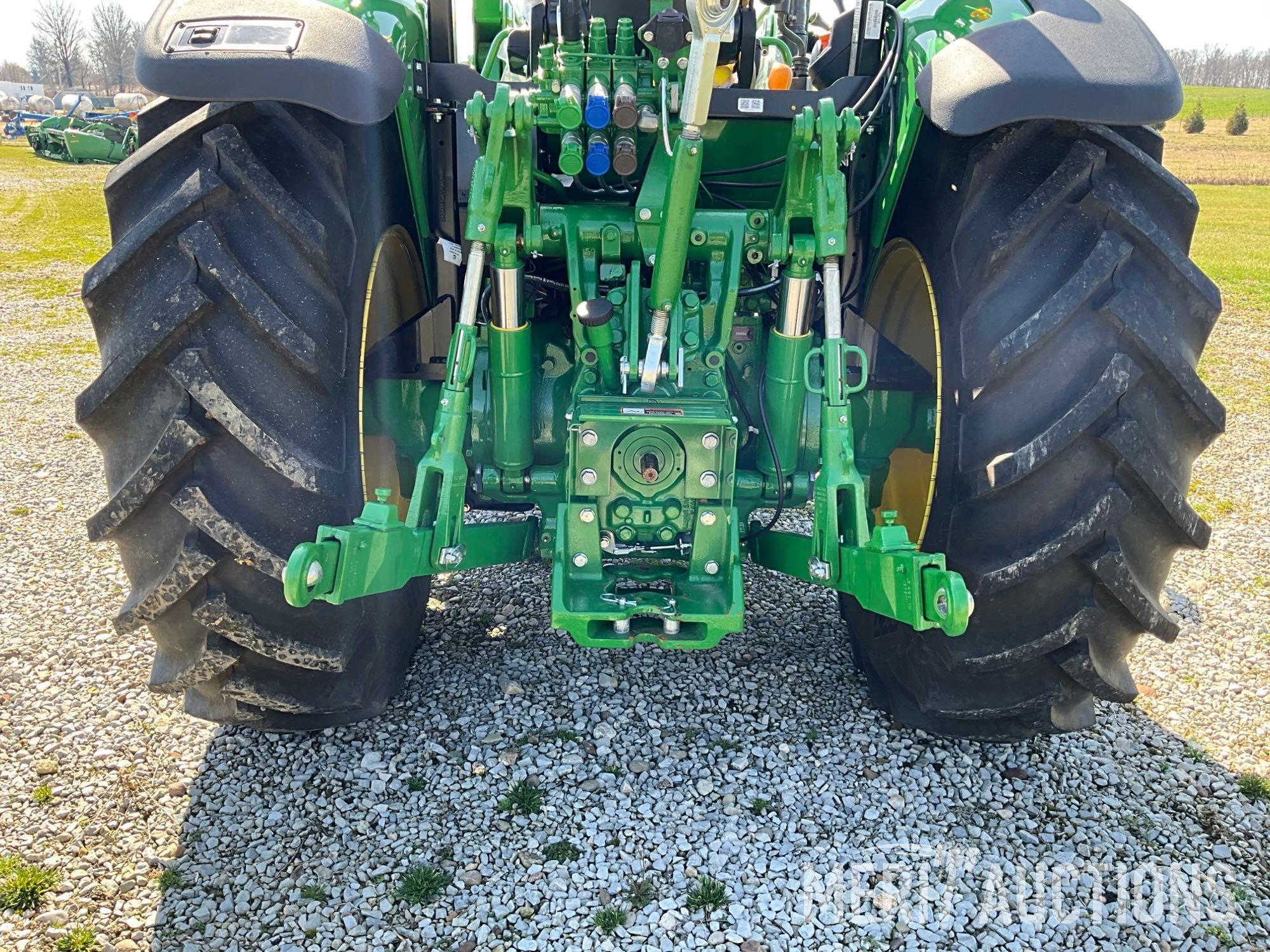 2023 John Deere 5075M