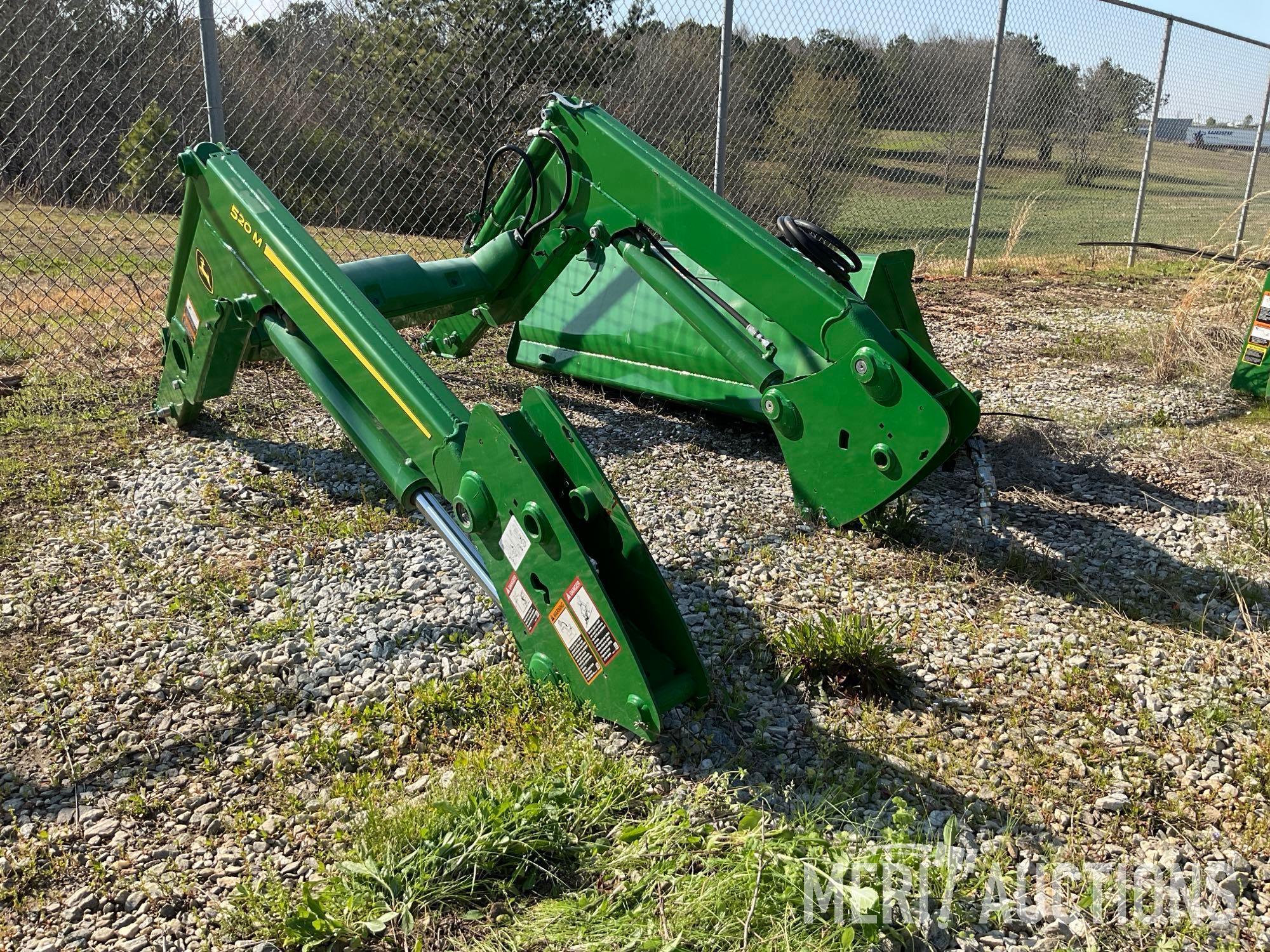 2019 John Deere 520M