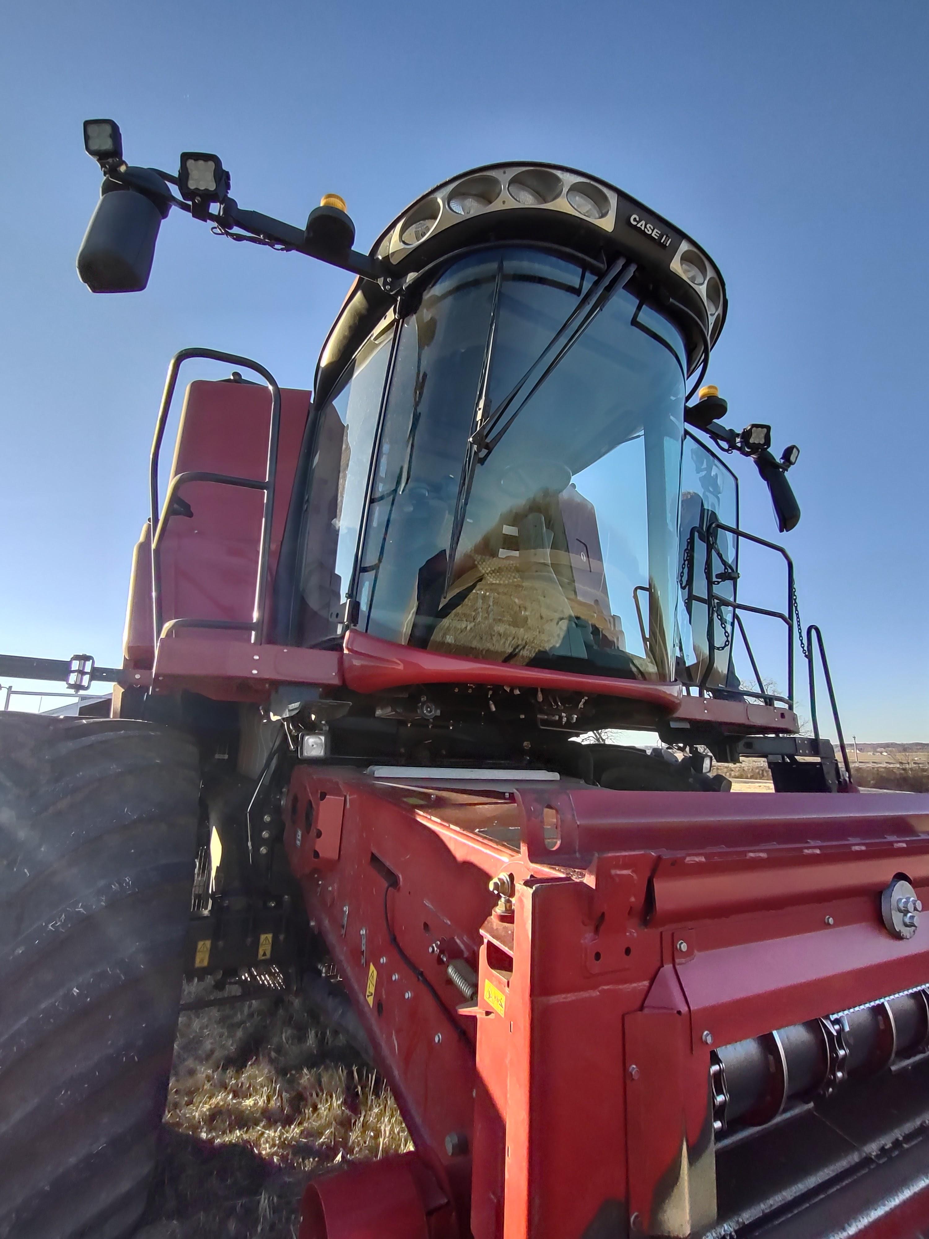 2017 Case IH 8240 Combine