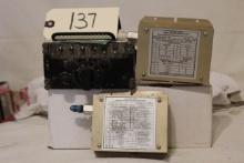 Lot Of 3 Intercommunication Set Pn C-1611d/aic/ & 2 Tci Altitude Digitizers Model Ssd120-xxa