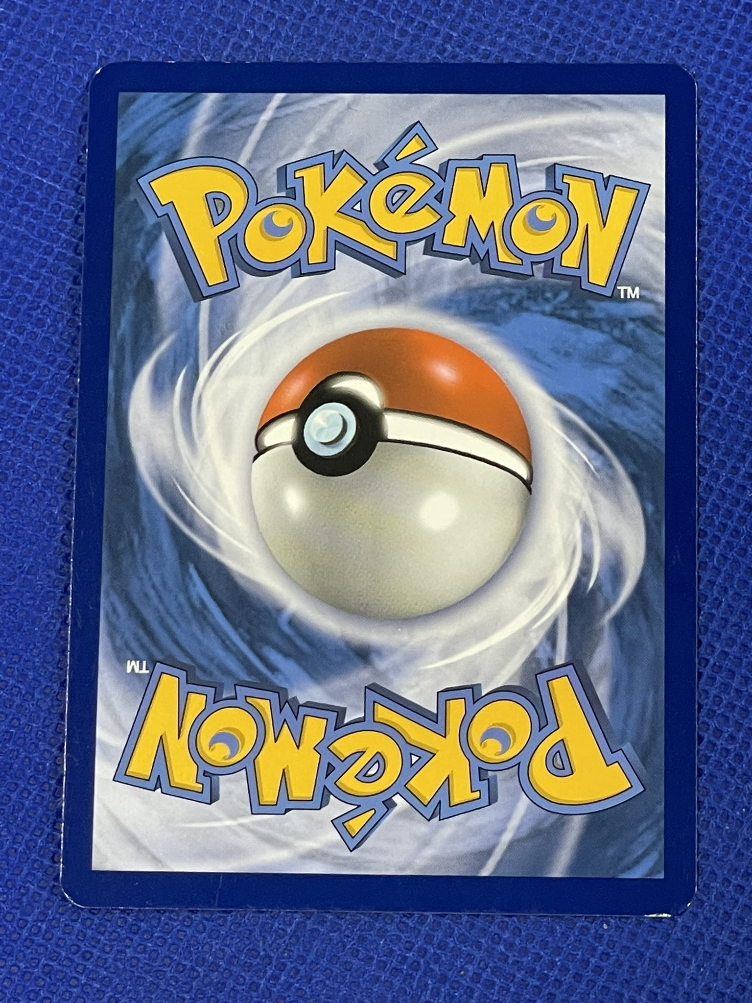 Eevee holo PokŽmon card, 2019