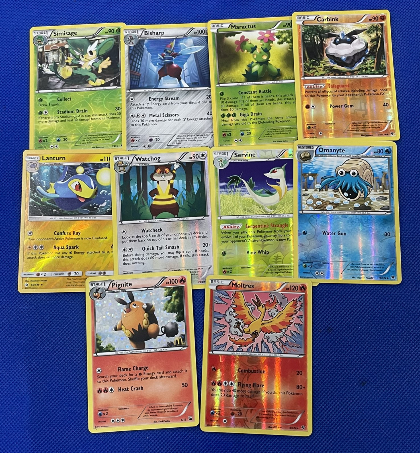 PokŽmon cards with holos