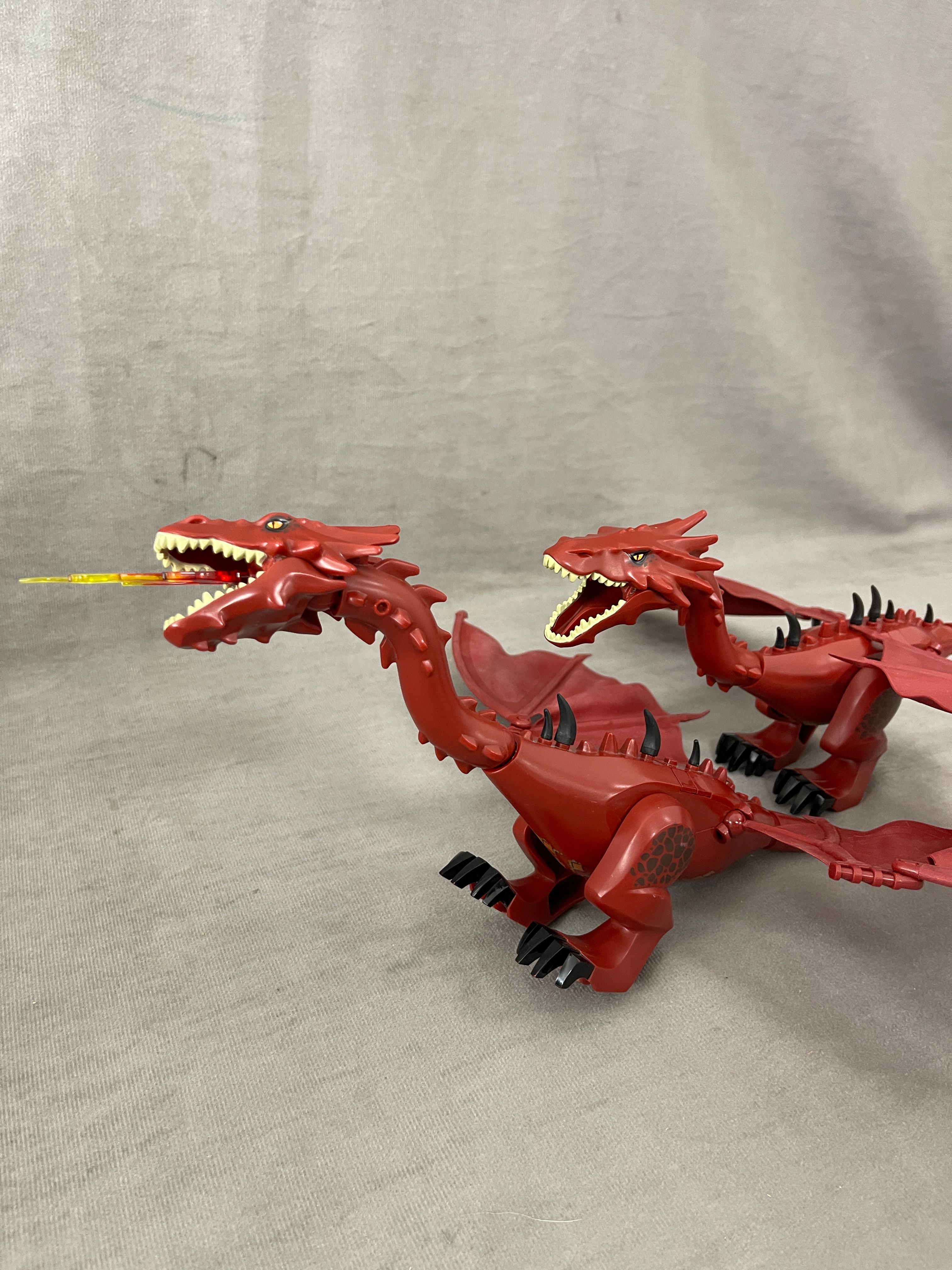 LEGO Smaug Dragon Minifigure Lord of the Rings Hobbit 79018 The Lonely Mountain Lot
