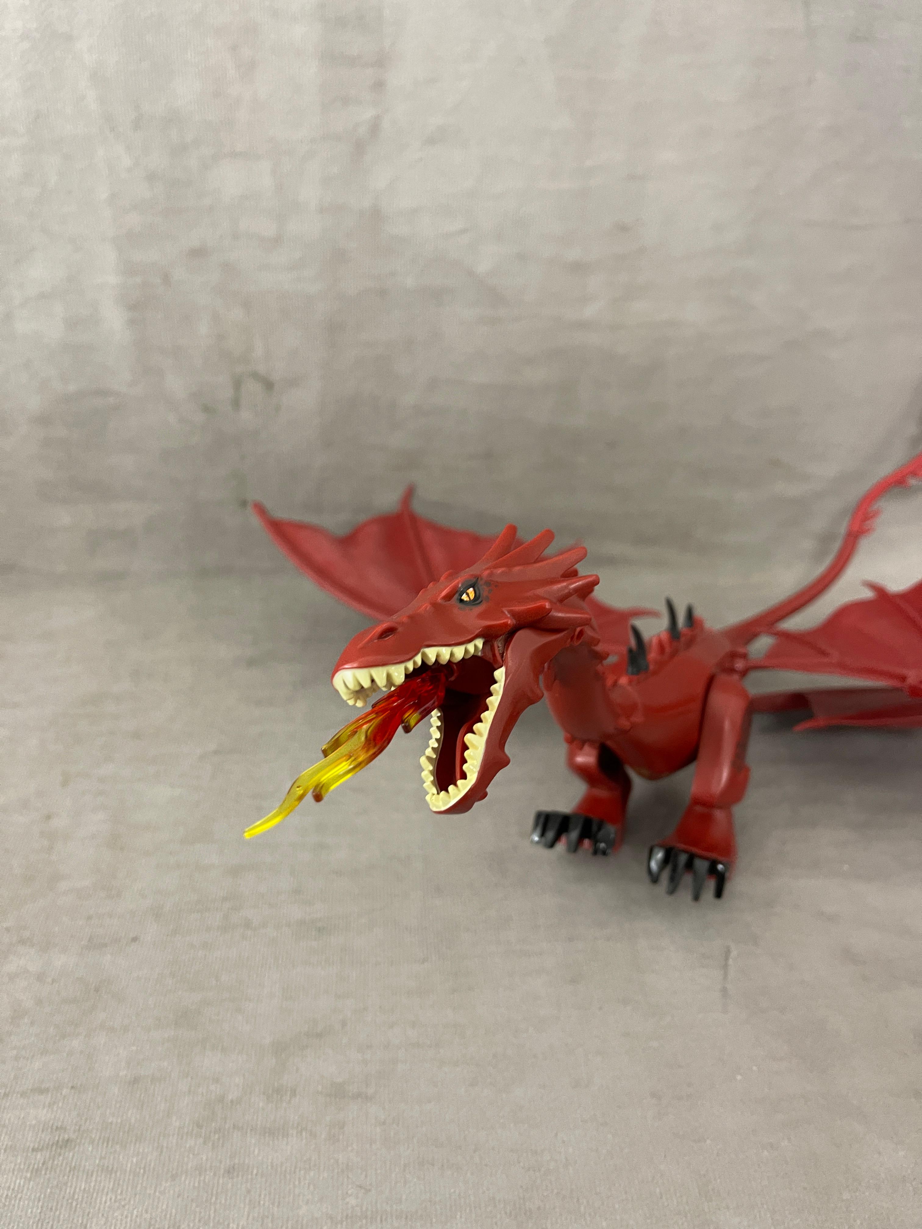 LEGO Smaug Dragon Minifigure Lord of the Rings Hobbit 79018 The Lonely Mountain Lot