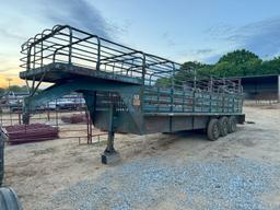 Gooseneck stock trailer