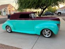 1940 Ford Deluxe 2 Dr Convertible