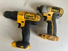 DEWALT (1) 20V MAX DRILL (1) 1/4" IMPACT DC825