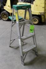 Husky Ladder 4' 225LB Capacity Model ASL2-4