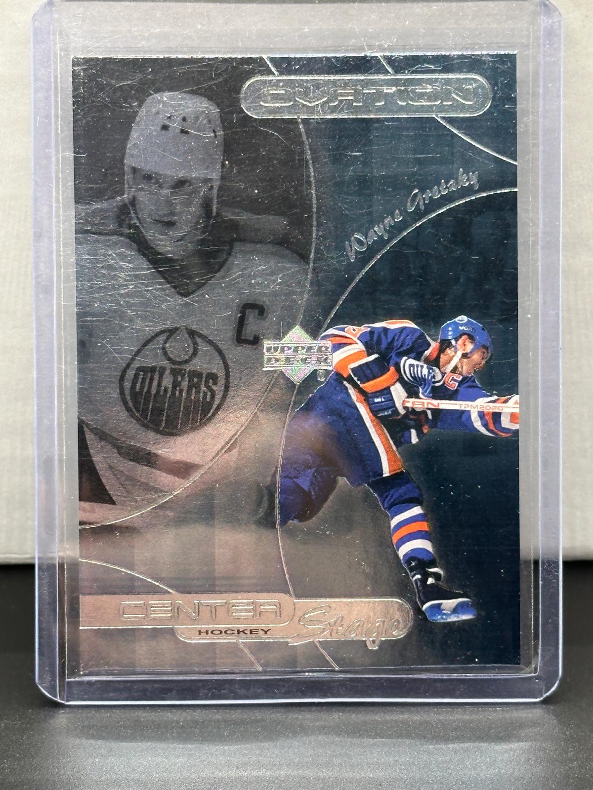 Wayne Gretzky 2000 Upper Deck Ovation Center Stage Insert #CS2