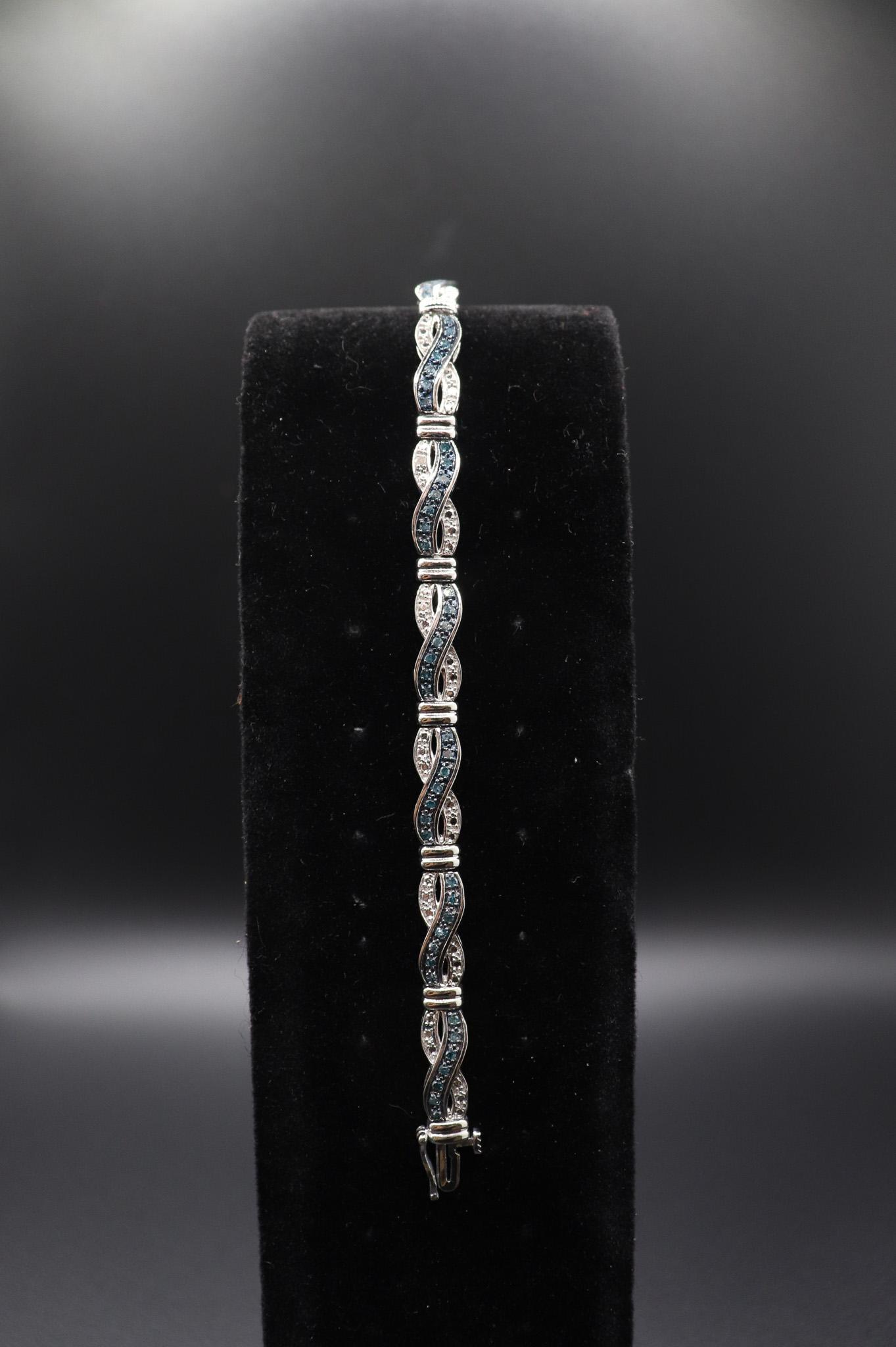 Blue Velvet White Diamond Wave Design Bracelet