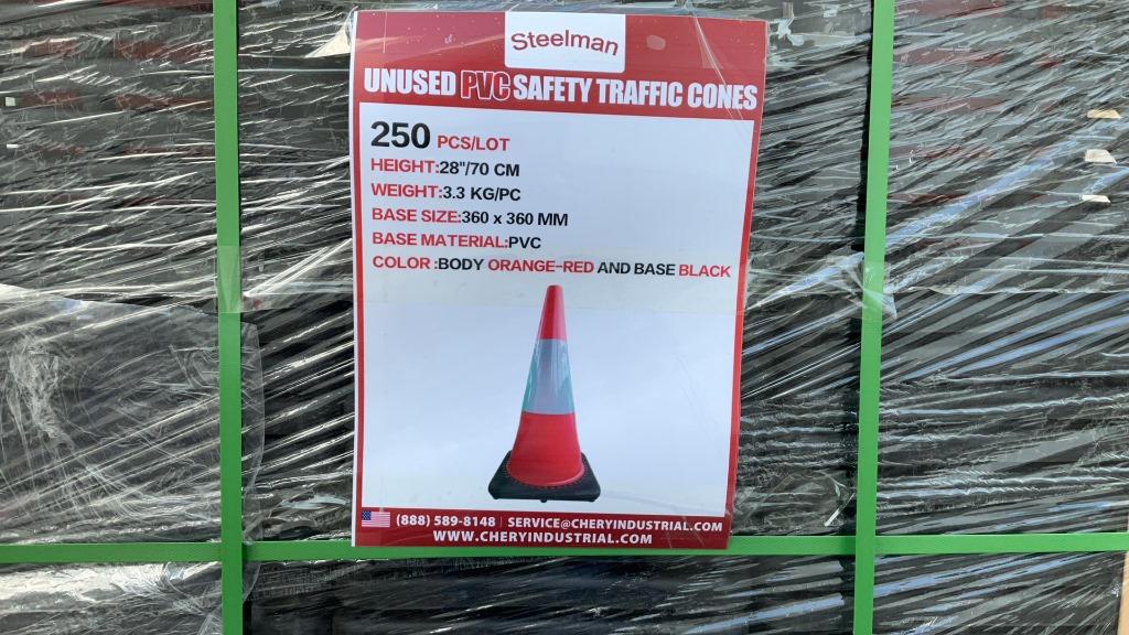 Set of 25 Traffic Cones