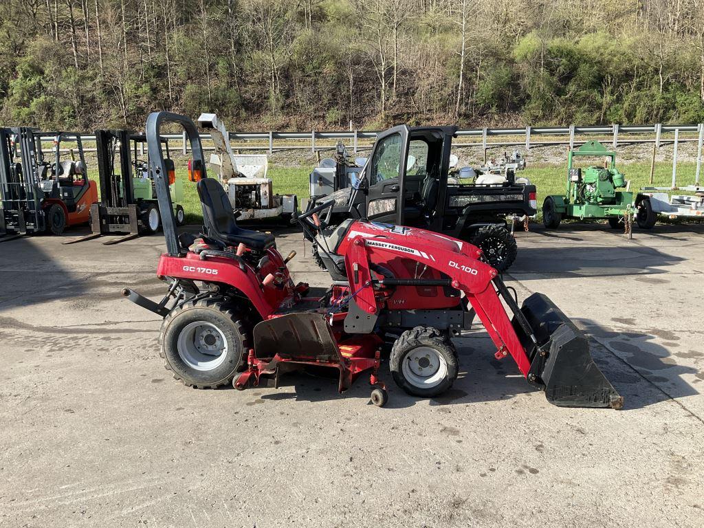 Massey GC1705 Tractor