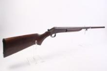 Harrington & Richardson 20 gauge choke shot gun