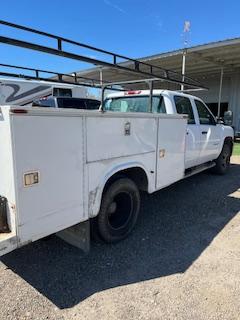 2013 Chevrolet 4d Utility Truck