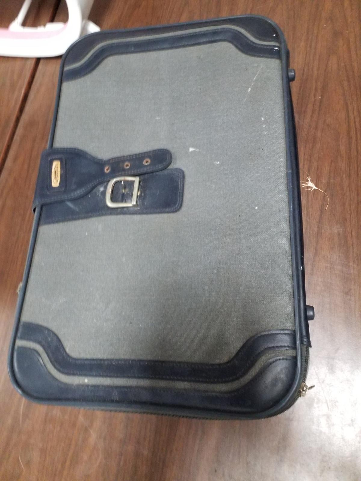 Suit Case