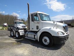 2007 Freightliner Columbia