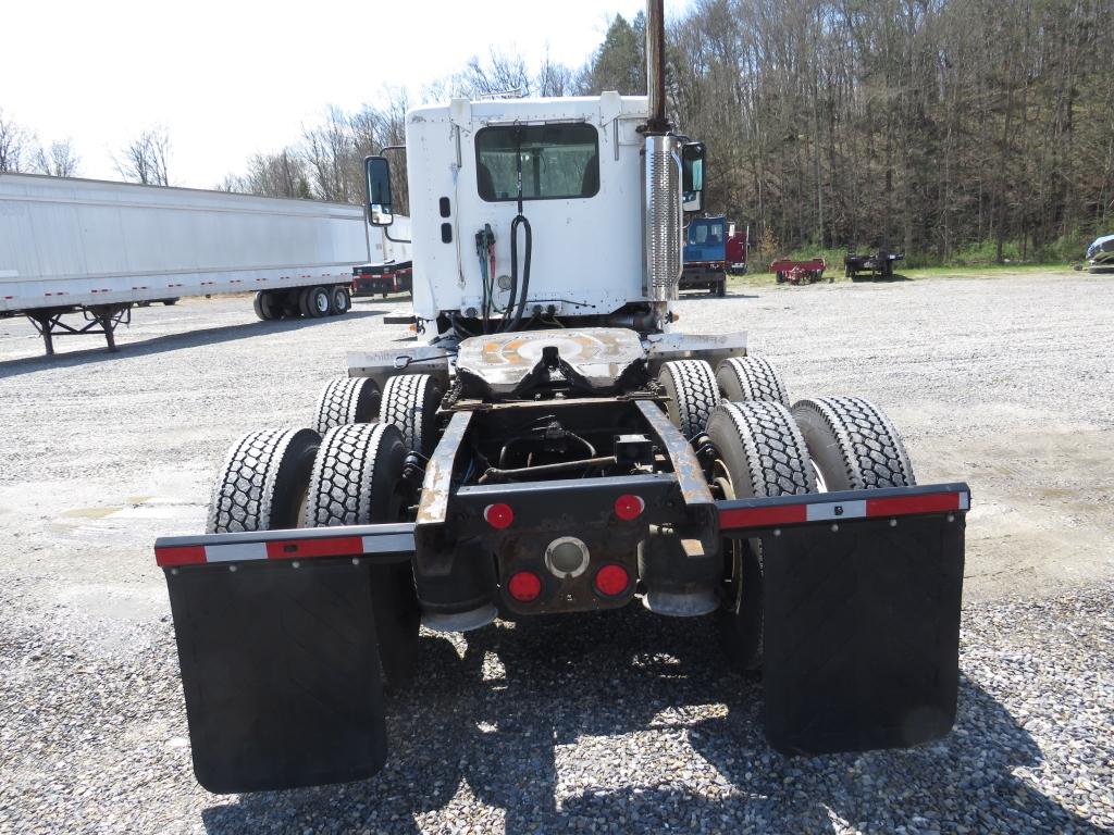 2007 Freightliner Columbia