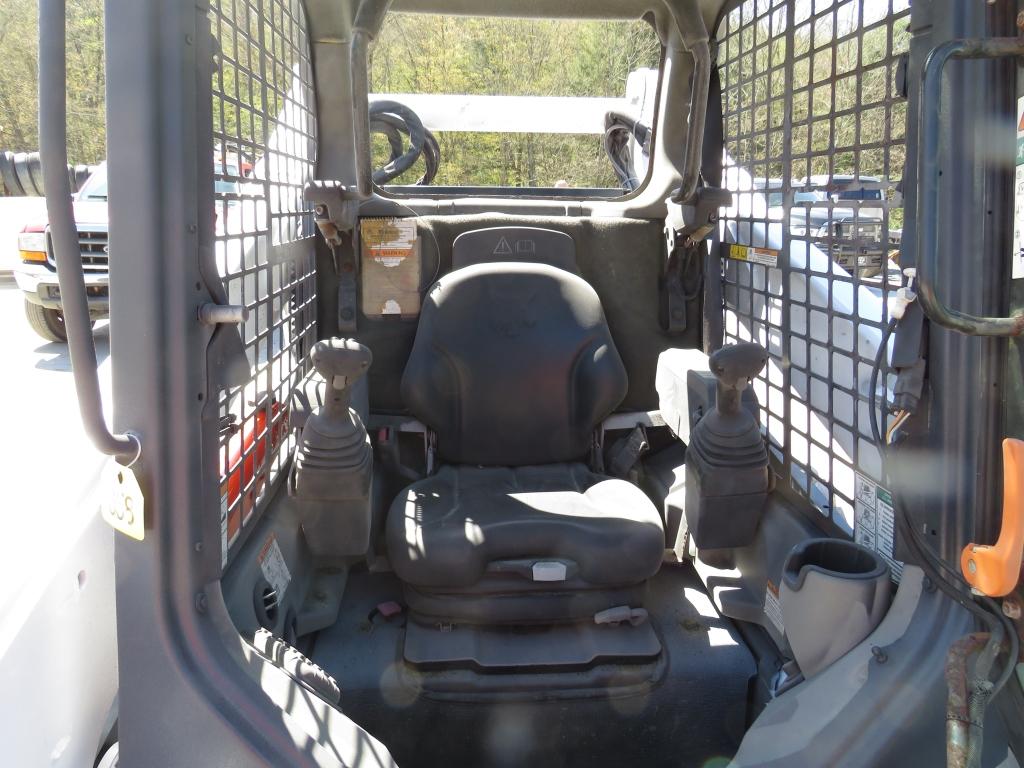 Bobcat A770 Skid Steer