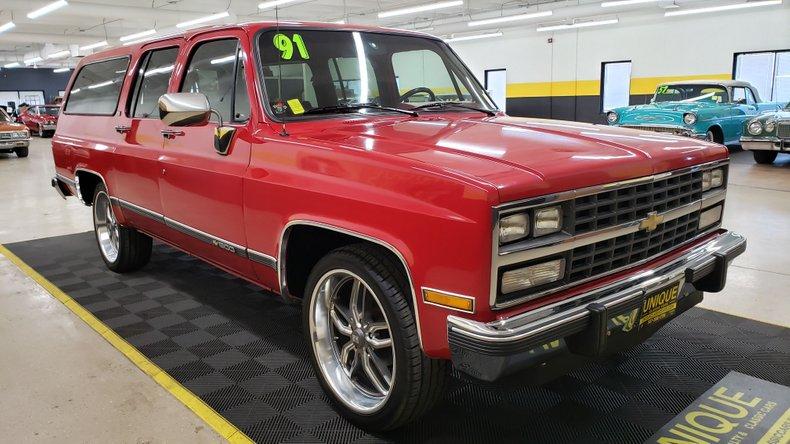 1991 Chevrolet Suburban, 5.7 V8, Cold AC!