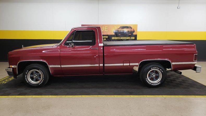 1982 Chevrolet C10 Silverado - 6.2L Diesel