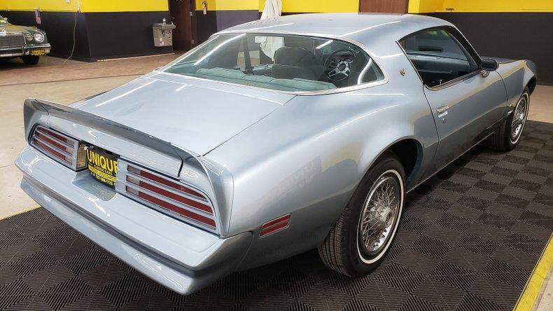 1978 Pontiac Firebird Esprit, V8, beautiful paint!