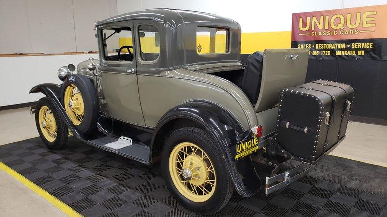 1930 Ford Model A 5-Window Coupe