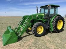 John Deere 6135E