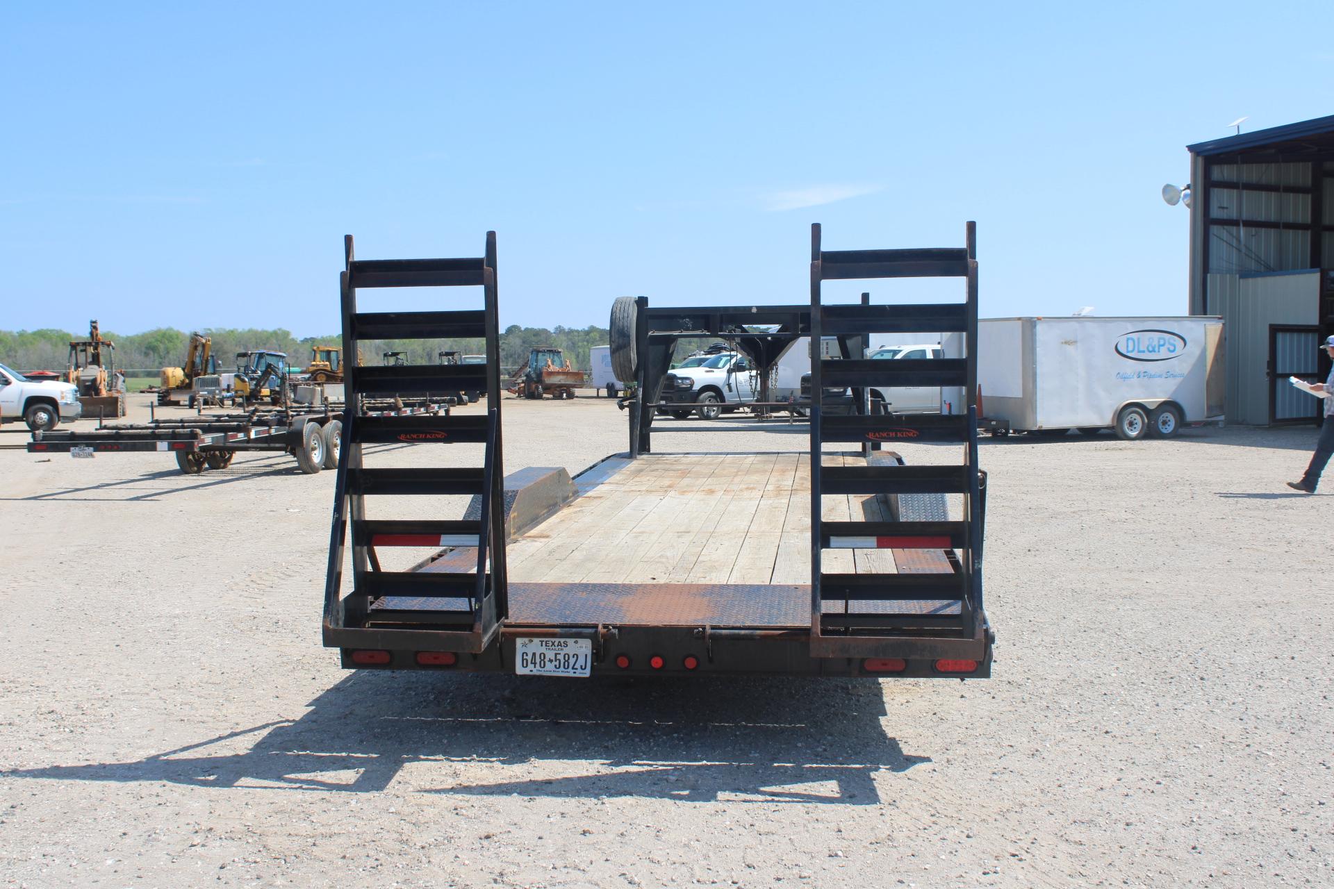 Gooseneck Trailer