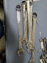 6 large wrenches, boxed on one end