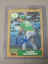 1987 TOPPS MARK MCGWIRE AUTOGRAPHED RC