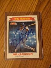Bo Jackson autographed card w/coa