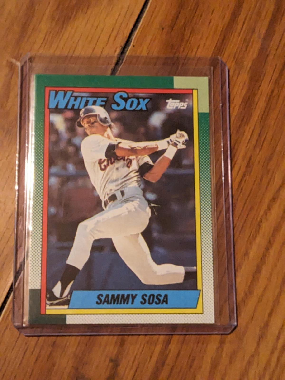 1990 TOPPS TIFFANY SAMMY SOSA ROOKIE CARD #692