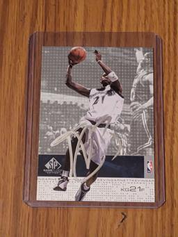 Kevin Garnett autographed card w/coa