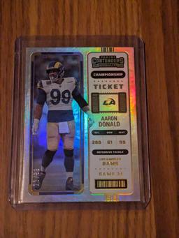 29/99 SP 2022 Panini Contenders Aaron Donald #50 Holo insert