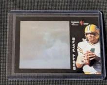 1996 Pinnacle Laser View Brett Favre 7 3-d/holo view