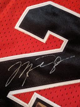 Michael Jordan Autographed jersey with coa/ chicago Bulls