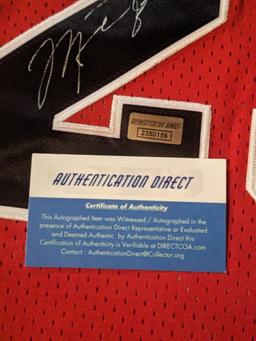 Michael Jordan Autographed jersey with coa/ chicago Bulls