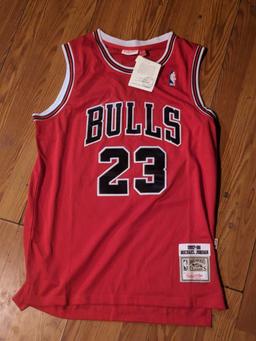 Michael Jordan Autographed jersey with coa/ chicago Bulls