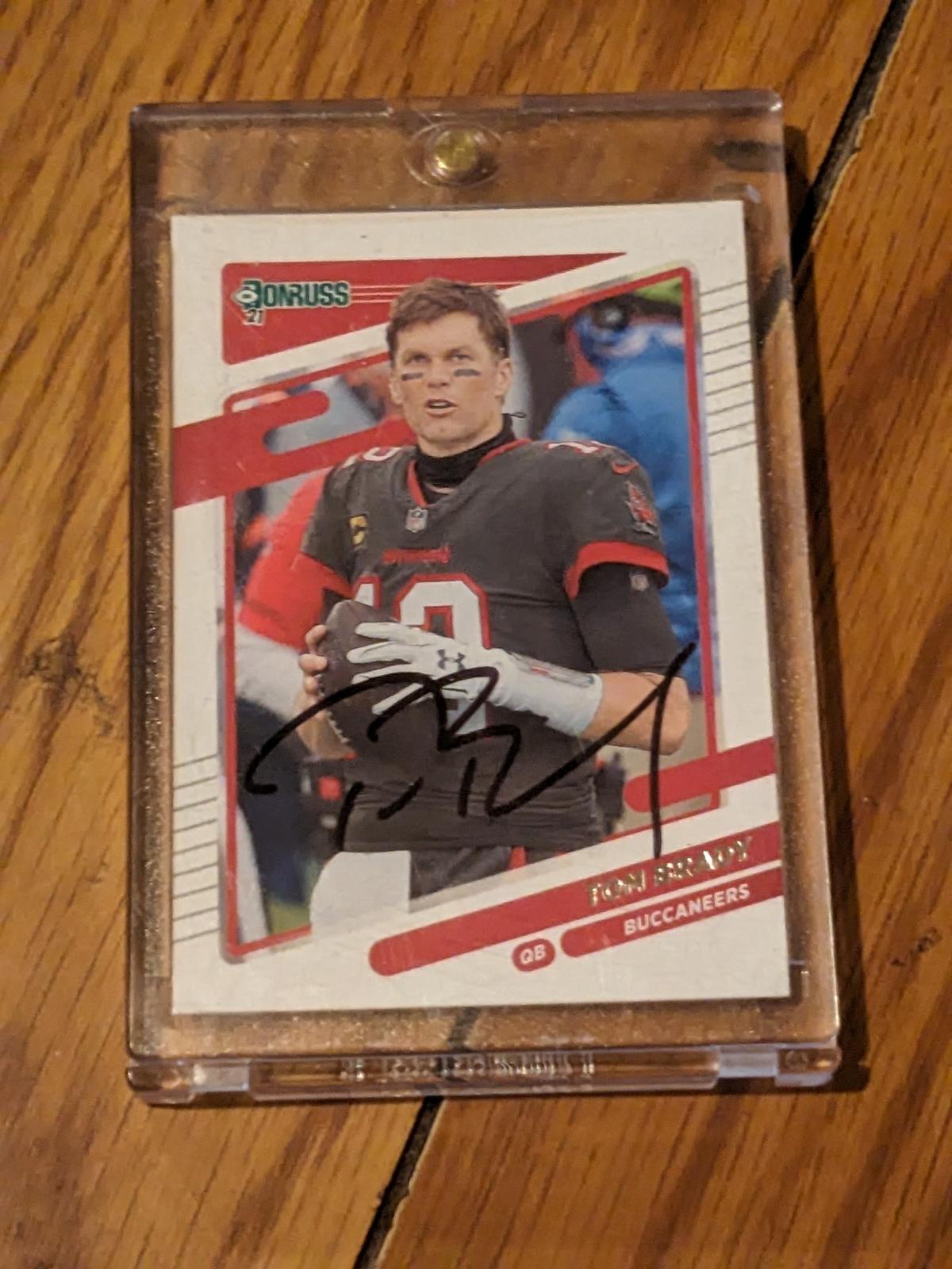 Tom Brady autographed card w/coa