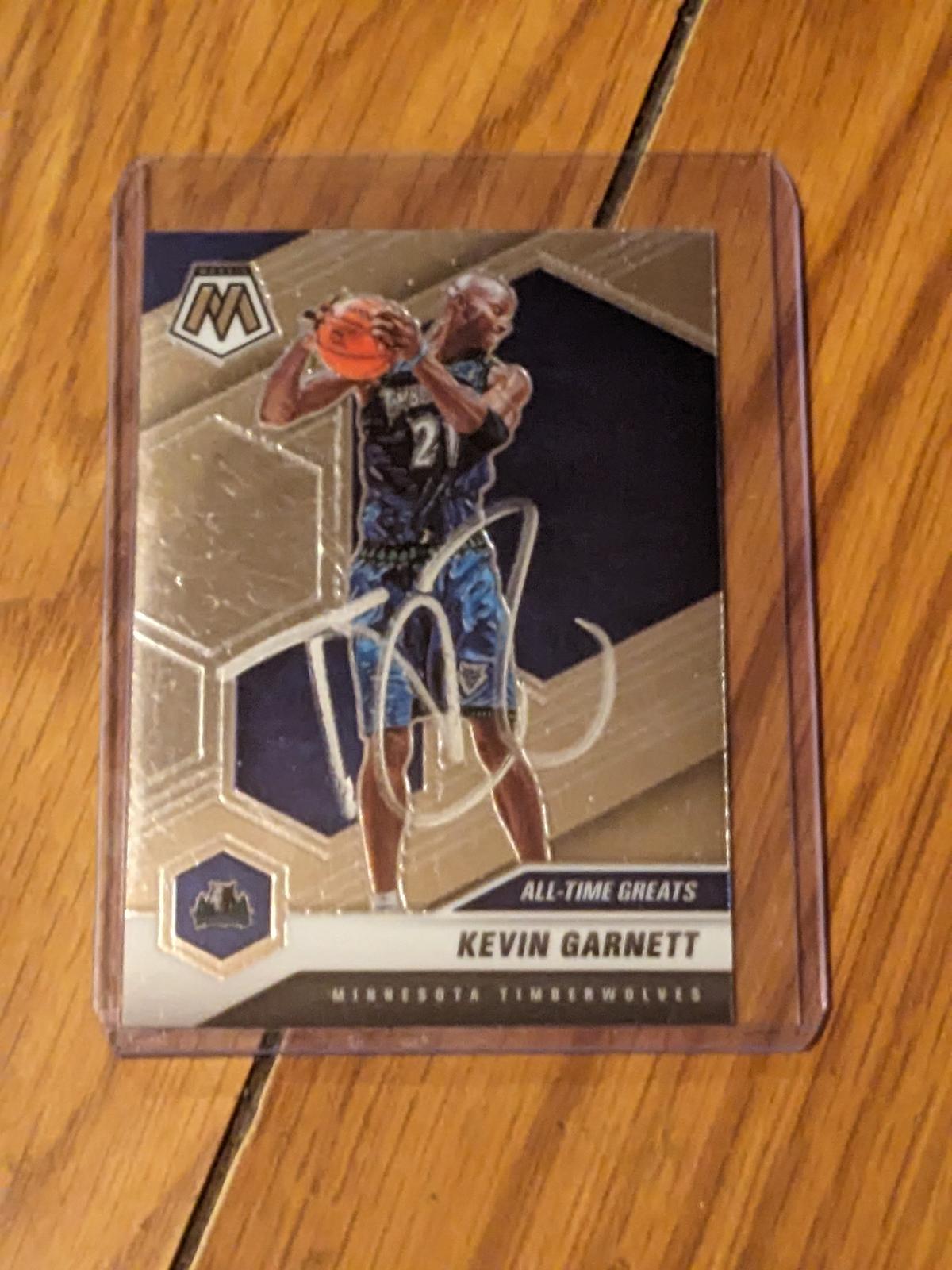 Kevin Garnett autographed card w/coa