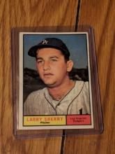 1961 Topps Baseball #412 Larry Sherry
